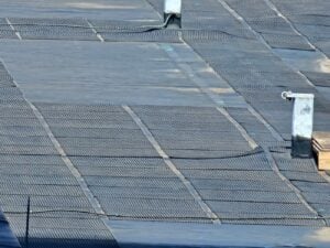 Washington DC flat roof coating application to prevent leaks and extend lifespan
