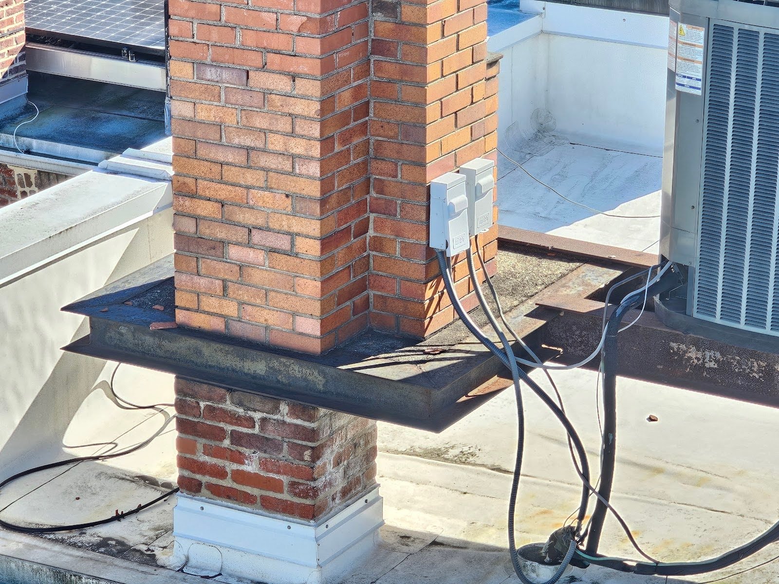 This is a thermo plastic type of roof membrane